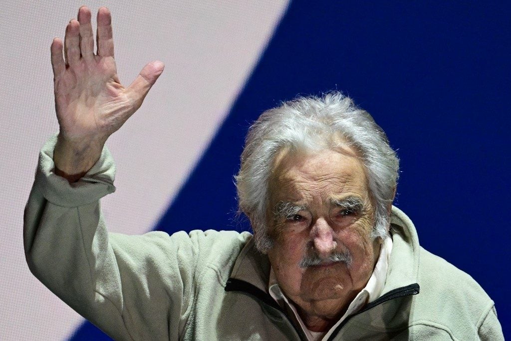 José Mujica morre aos 89 anos: relembre a trajetória do ex-presidente do Uruguai