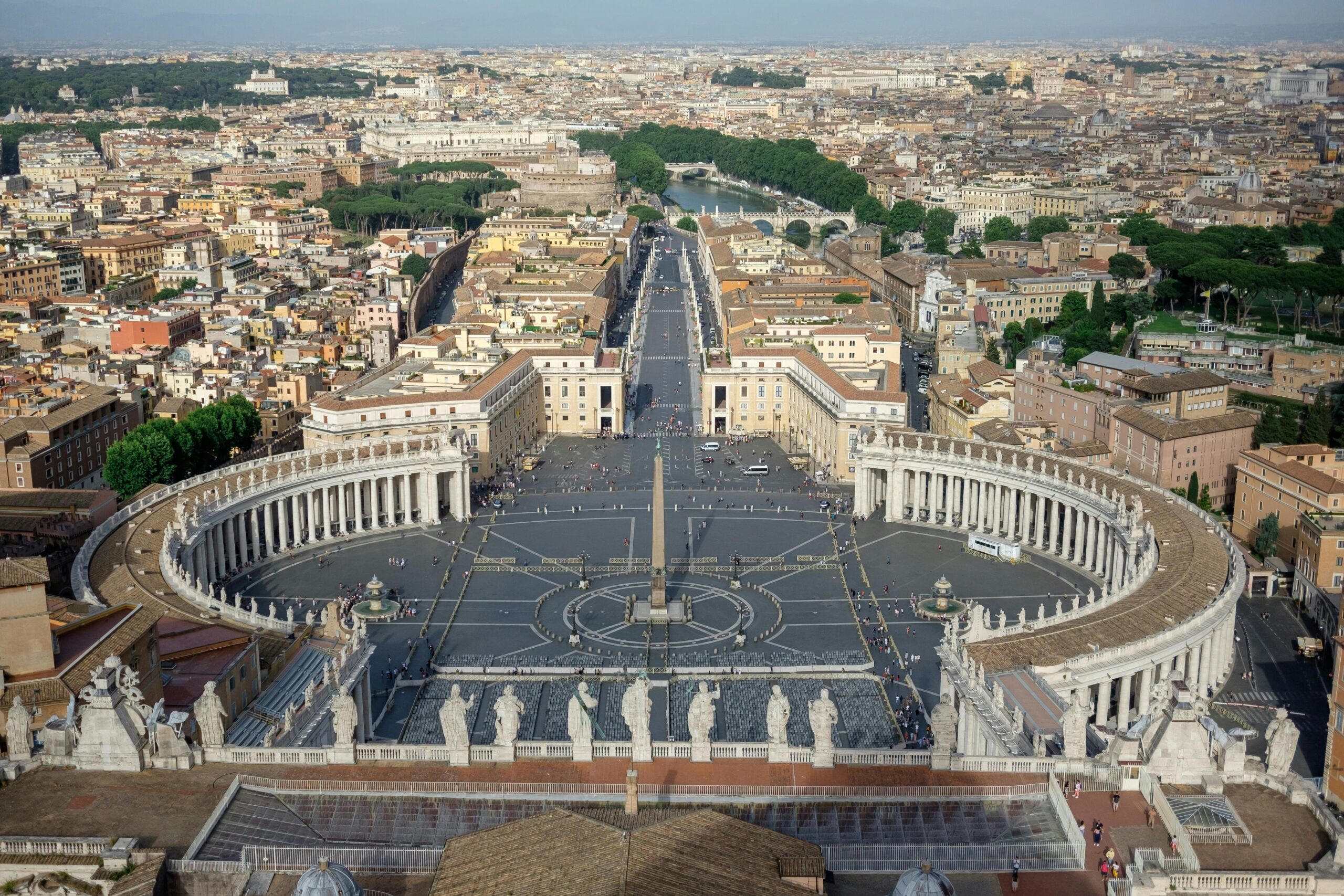 Conclave no Vaticano: as tensões e heranças